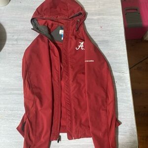 XS Alabama Columbia Rain Jacket. Its in great condition.
